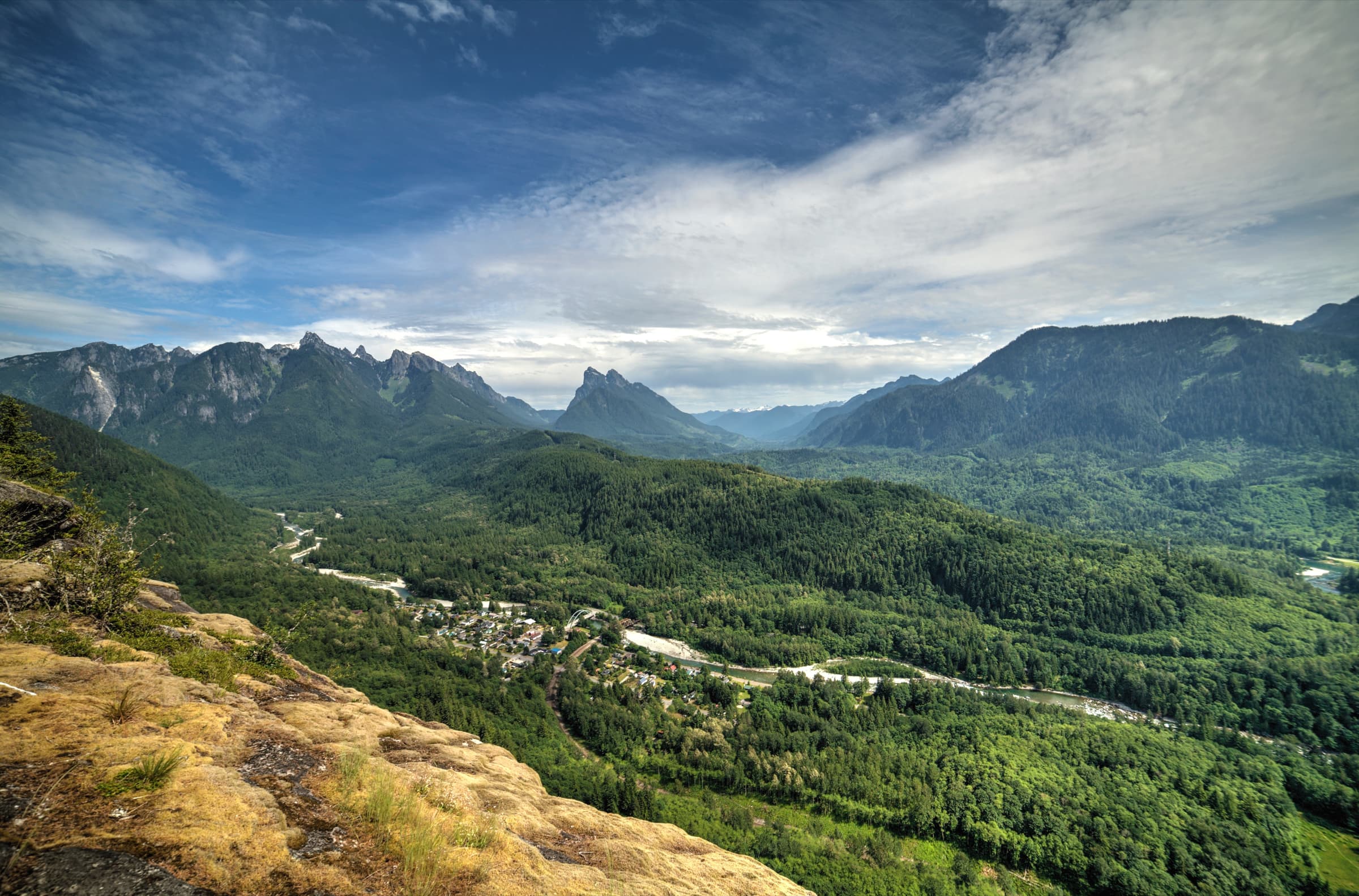 zach taiji YV2Nchv9pd4 unsplash